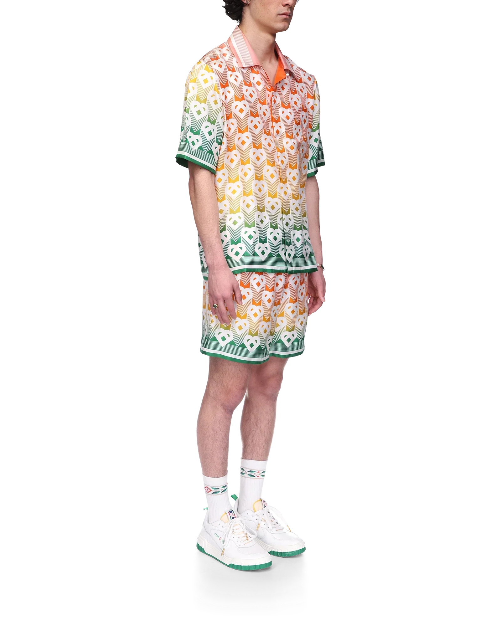 Camisa de seda con monograma de corazón degradado
