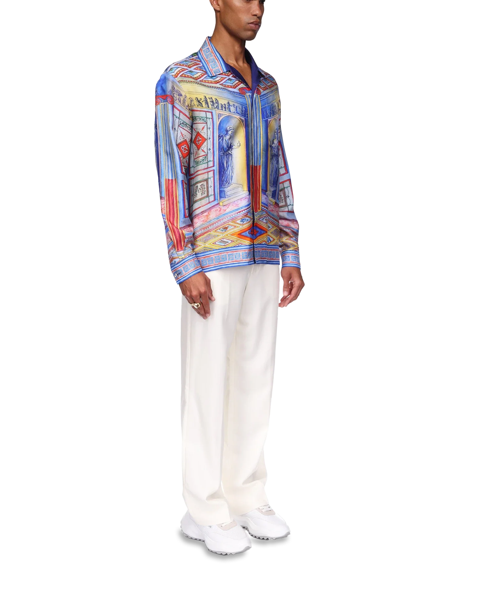 La camisa de seda del templo