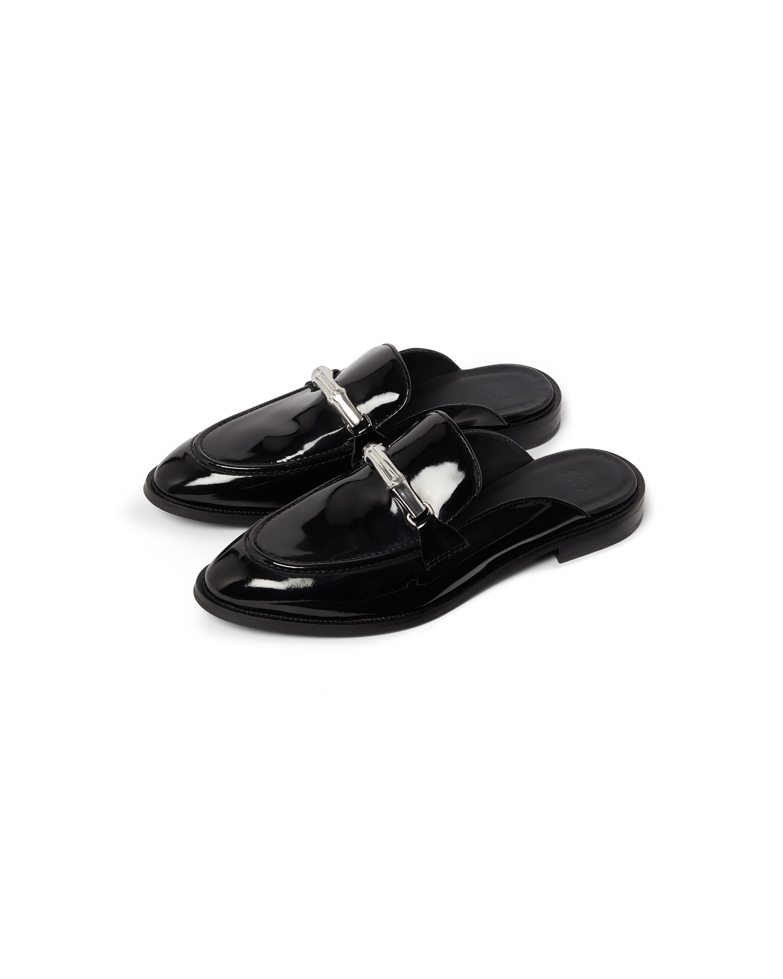 Mocasín de bambú negro sin cordones