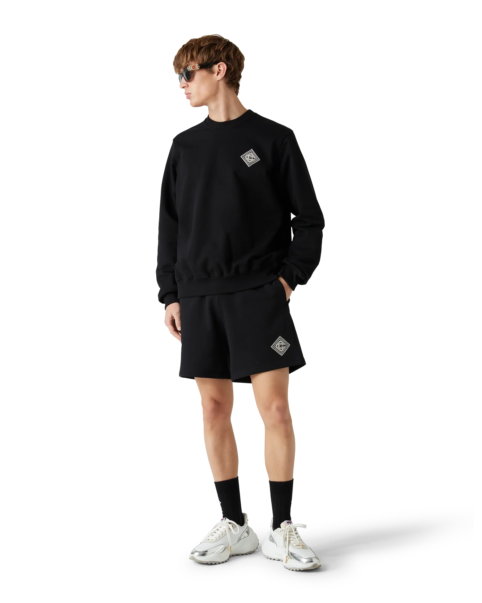 Sudadera con diamantes de perla