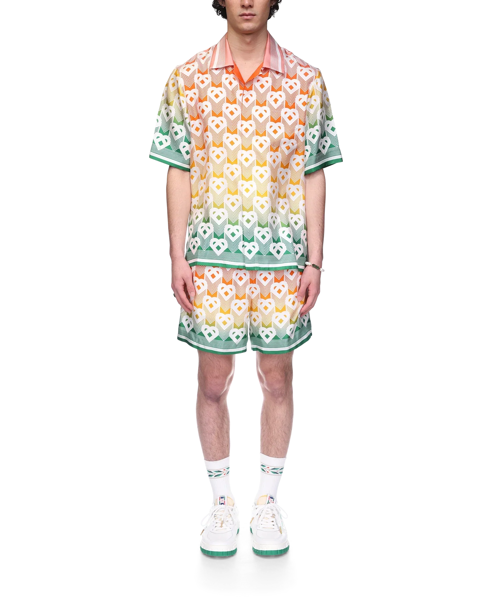 Camisa de seda con monograma de corazón degradado