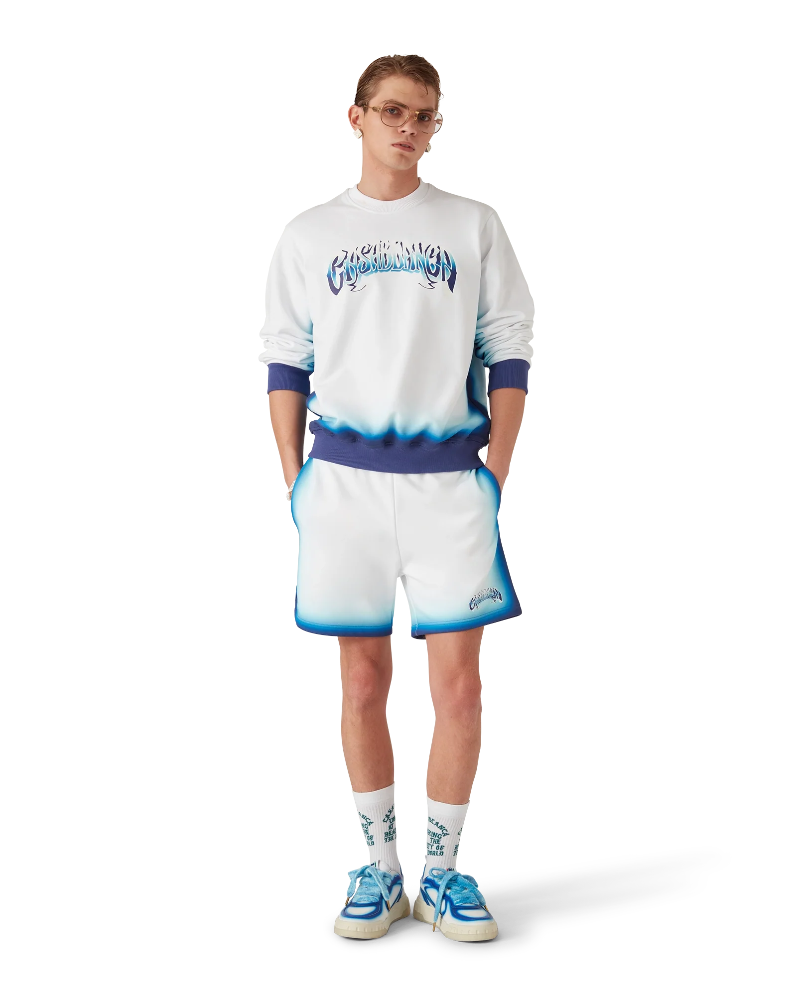 Sudadera azul descolorida
