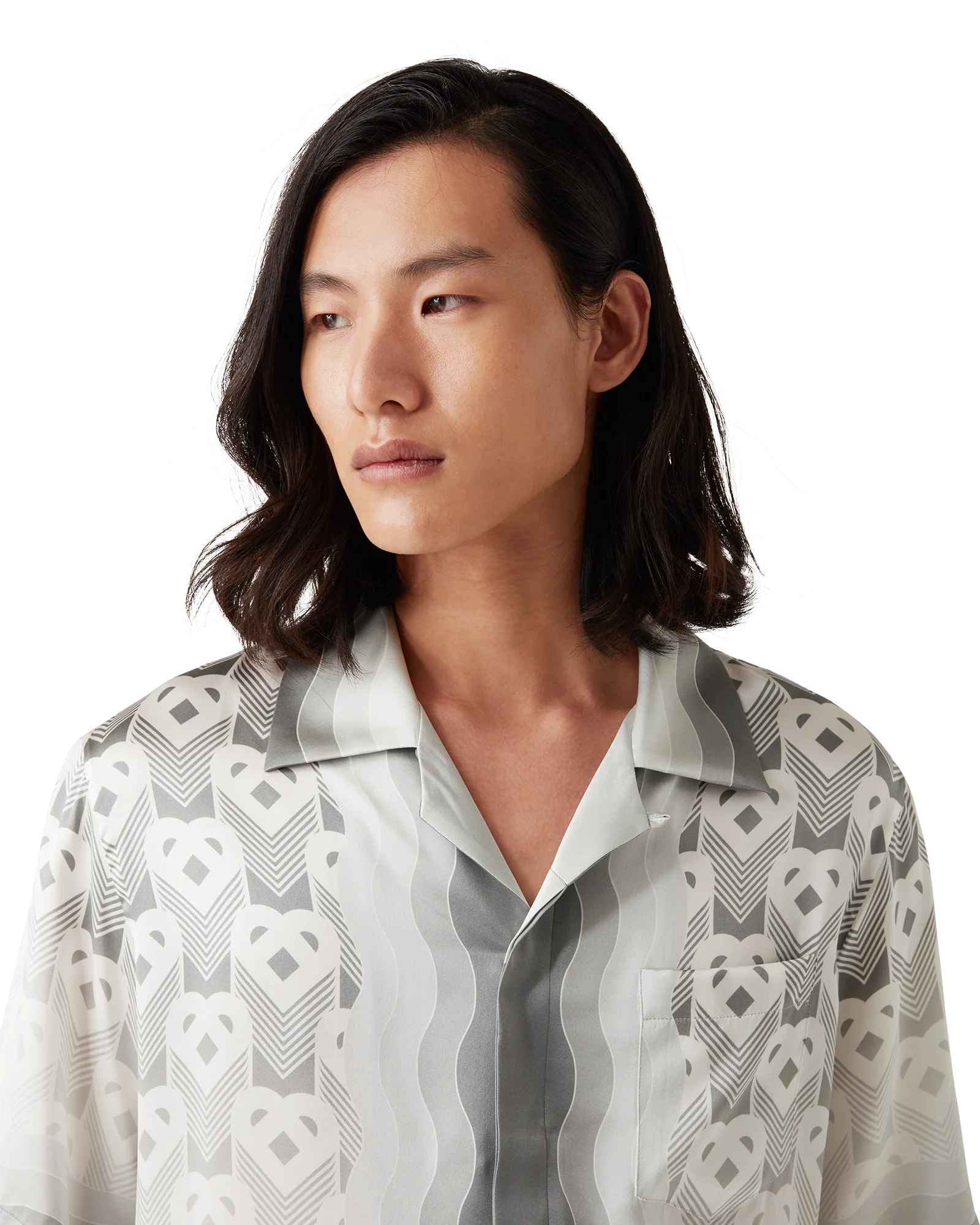 Camisa de seda de manga corta con monograma de corazón degradado