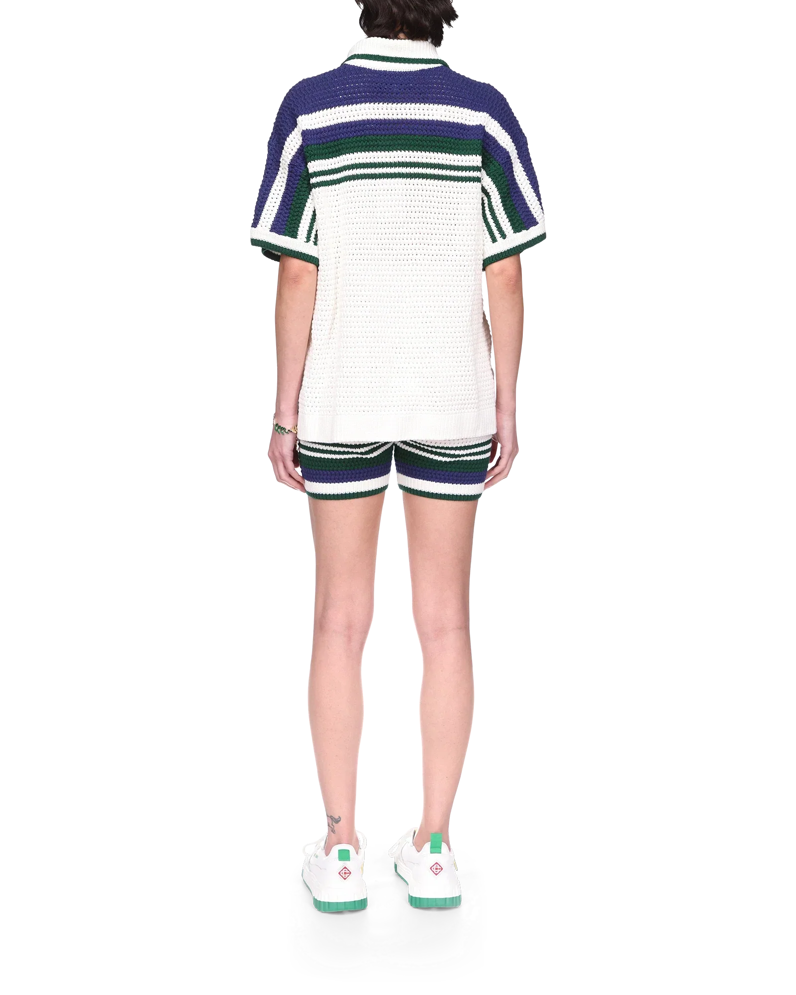 Camiseta de tenis de crochet